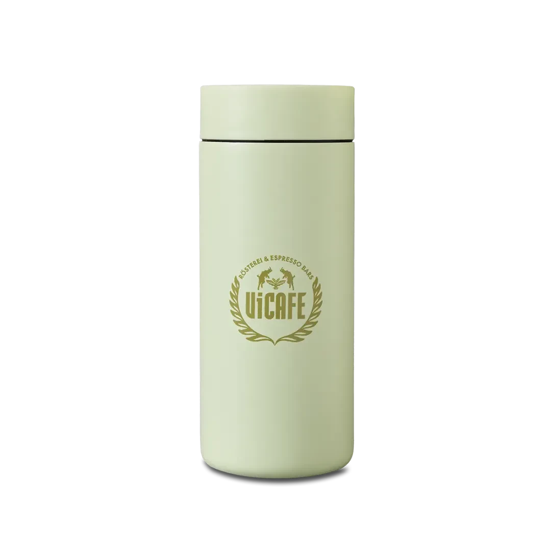 MiiR Thermo 360 Traveller in Green Cactus mit ViCAFE Logo fuer Kaffee To Go
